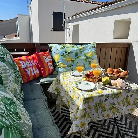 Le Cocon Kaya T3 Wifi Hd, A 10 Min De La Rochelle Lägenhet